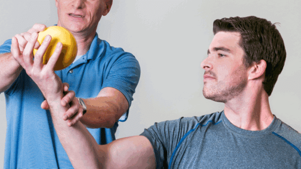 How Does Physical Therapy Help a Rotator Cuff Injury?