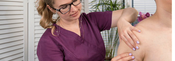 How to Recover From a Shoulder Injury With Physical Therapy